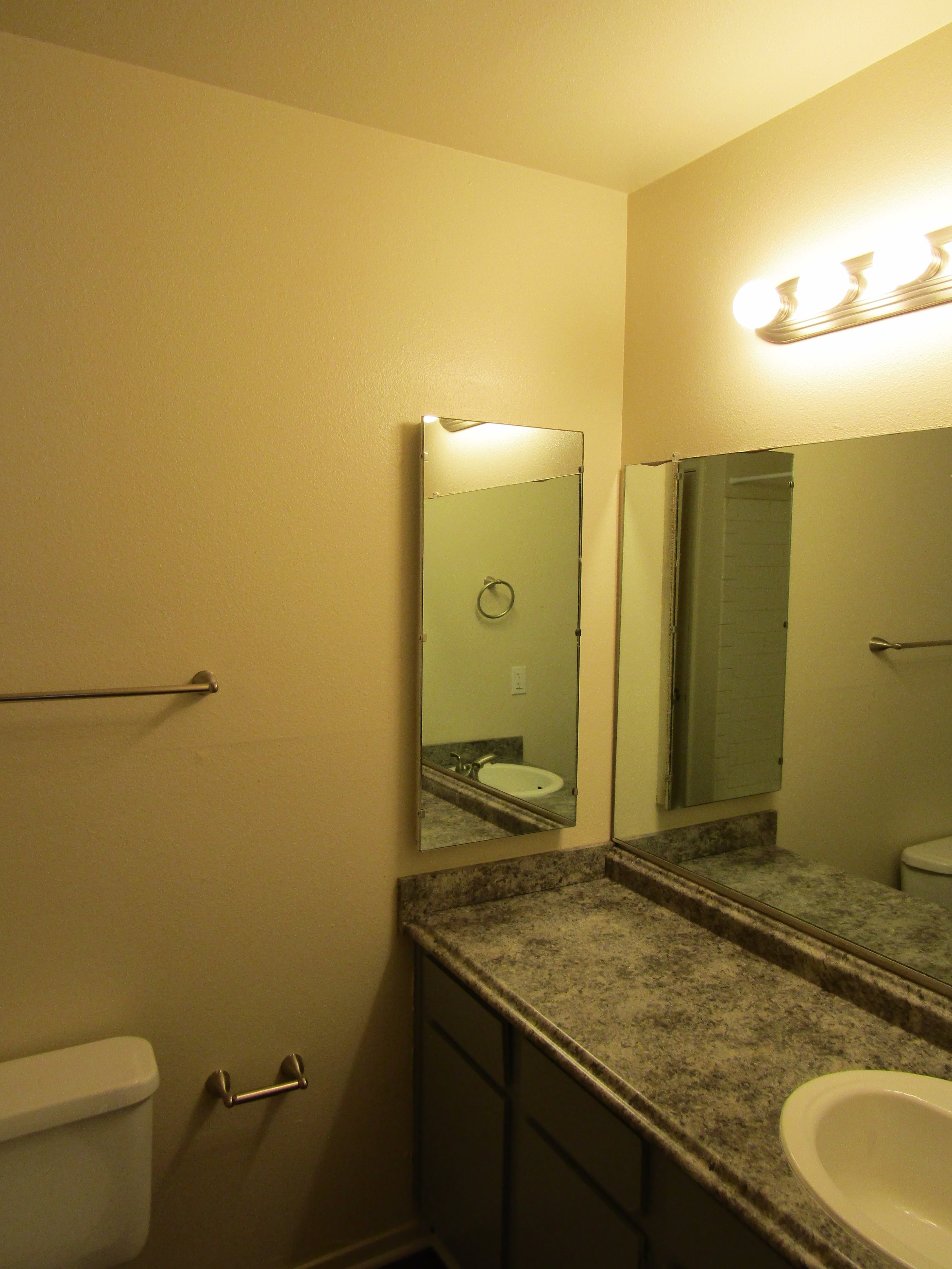 Coalinga Crossing Apartments in Coalinga San Mar Properties, Inc.